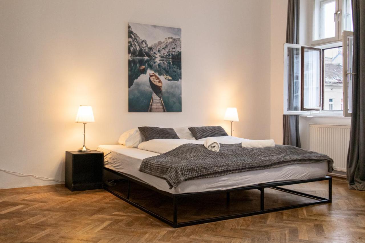 Spacious 2Br Apt.-Near Wiener Stadthalle Екстер'єр фото